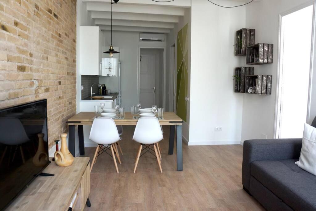 Barcelona Industrial Style Apartment L'Hospitalet de Llobregat Esterno foto