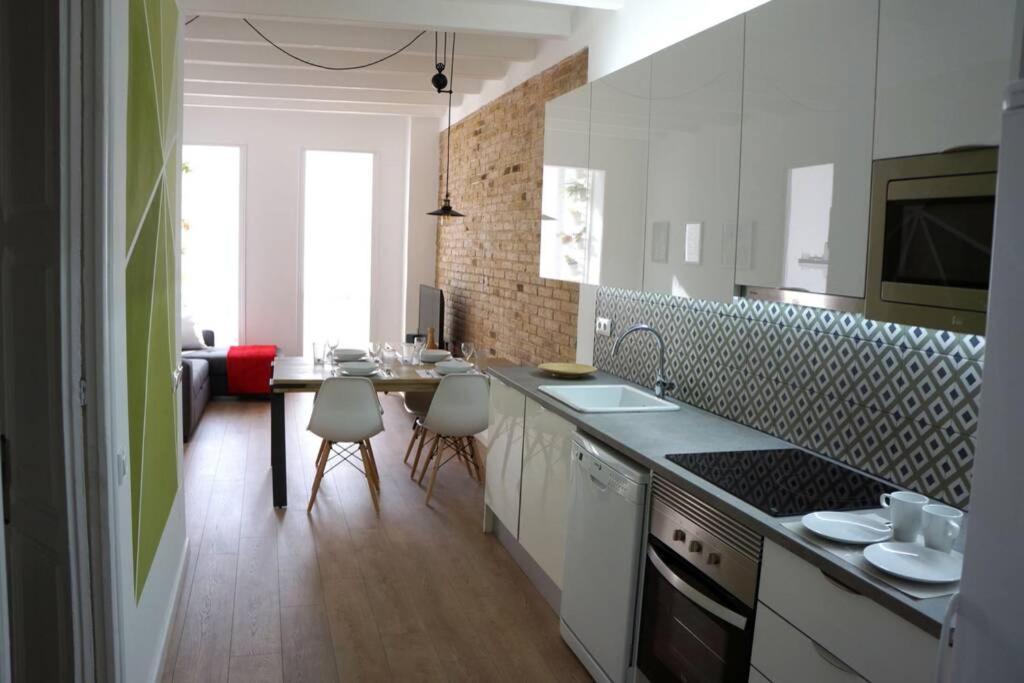 Barcelona Industrial Style Apartment L'Hospitalet de Llobregat Esterno foto